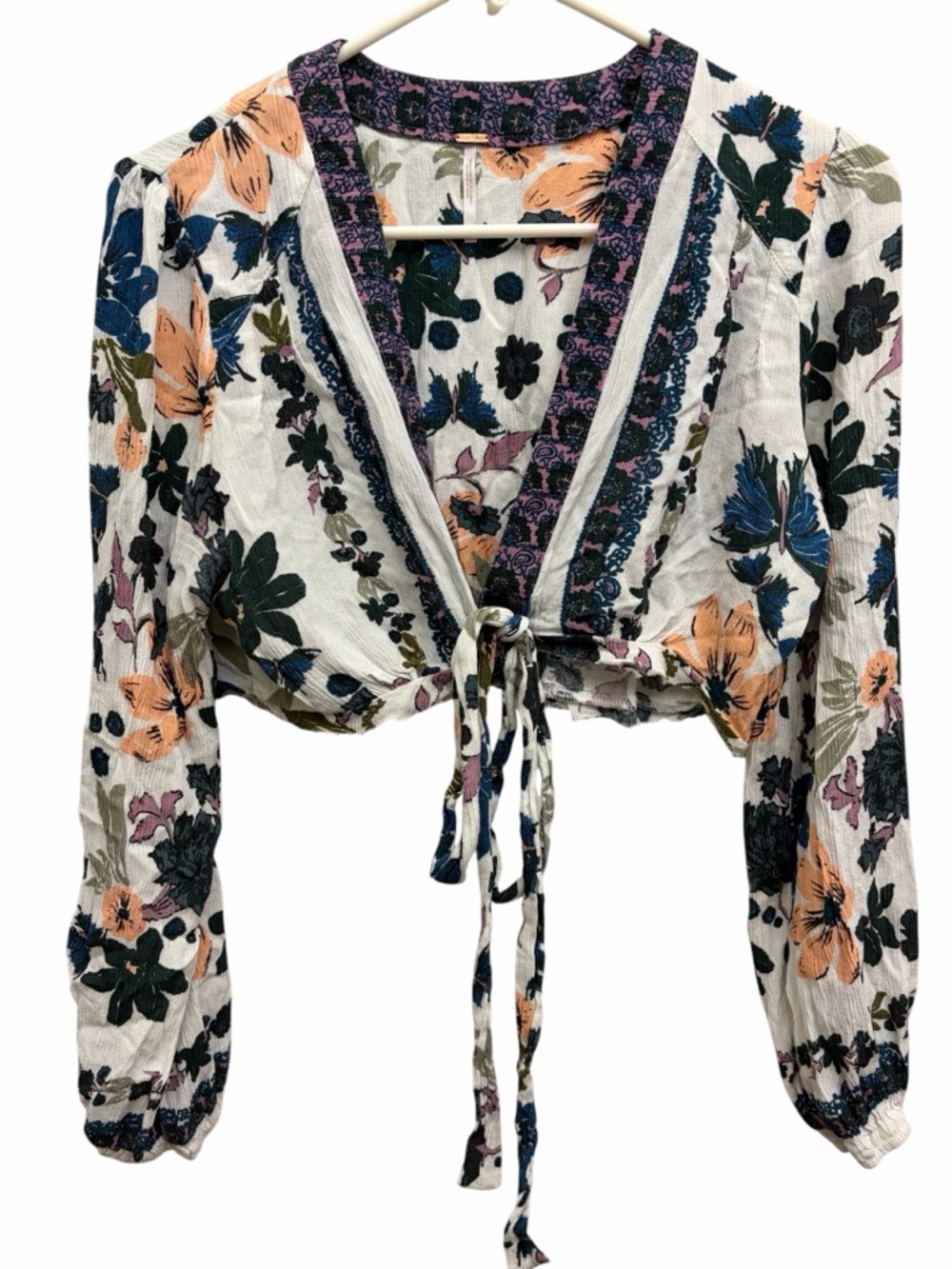 ✨3/$15 Free People Floral Boho Tie Front Crop Top Raw Hem Upcycle Project